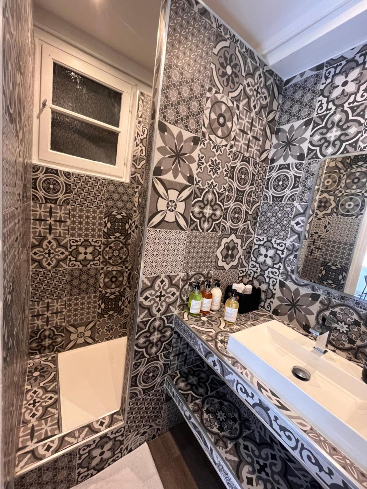 Appartement Cosy - Plein Centre Marseille Bagian luar foto